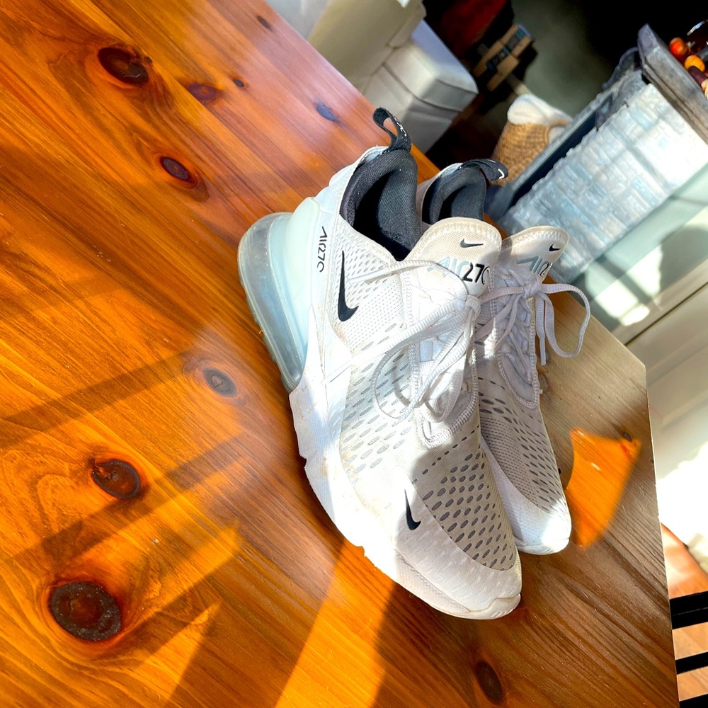 Nike air max shoes
